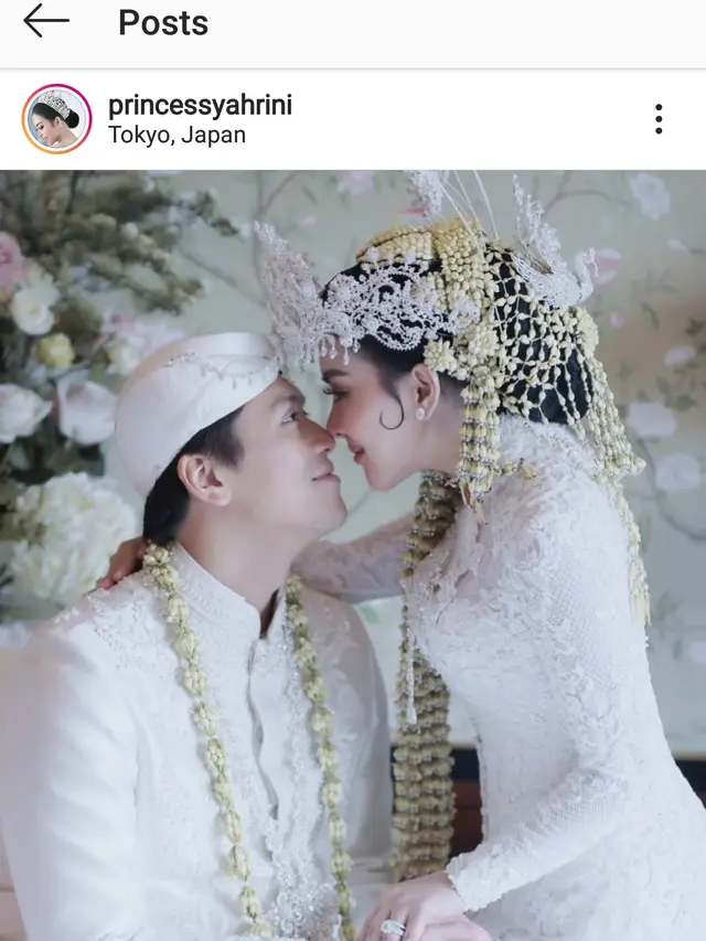 Anniversary Reino Barack dan Syahrini