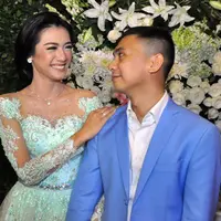 Raditya Dika baru saja melamar sang kekasih, Anissa Aziza. Proses lamaran berlangsung secara tertutup di Plataran Dharmawangsa, Jakarta Selatan Jumat (8/12/2017). (Deki Prayoga/Bintang.com)