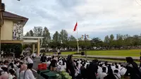 Tenaga Honorer Gunungkidul Gelar Doa Bersama di Halaman Kantor Pemda