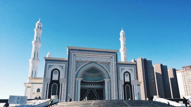 Daftar Mata Uang Asia, Lengkap dengan Pengertian dan Pecahannya