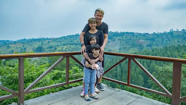[Bintang] Keluarga Nirina Zubir