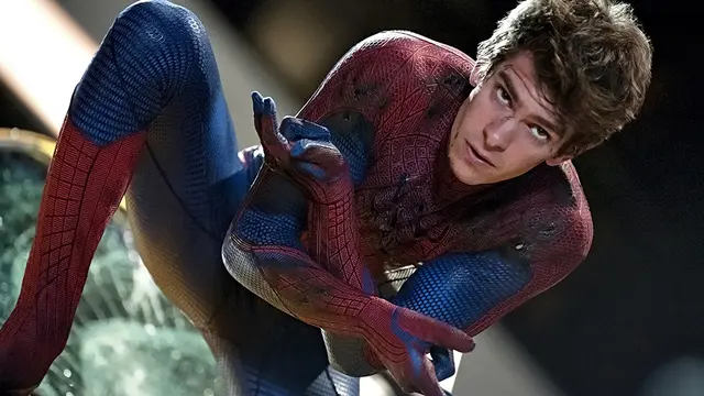 [Bintang] Andrew Garfield