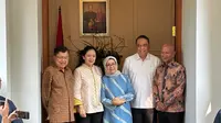 Wakil Presiden ke-10 dan ke-12 Jusuf Kalla alias JK mengakui pertemuannya dengan Ketua DPP PDIP Puan Maharani membahas kondisi perpolitikan Tanah Air, termasuk soal Pilpres 2024.