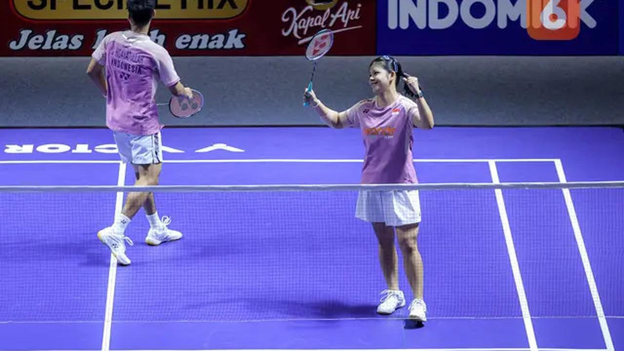 Foto: Debut Manis Felisha dan Jafar di Indonesia Open 2025, Menang Dua Gim Langsung