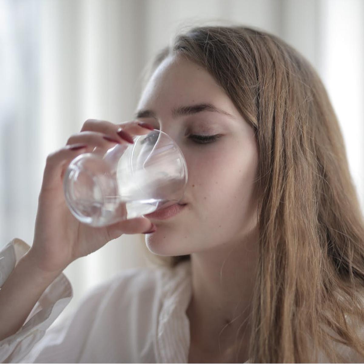Minum Air Putih