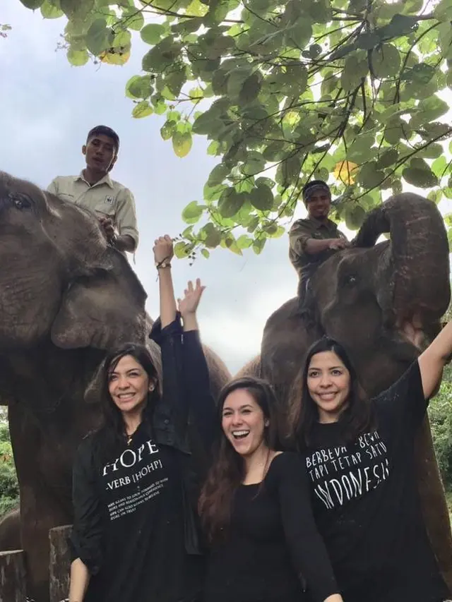 6 Potret Kenangan Wulan Guritno Bareng Gajah Rahman, Mati Diracun dan Gading Dicuri