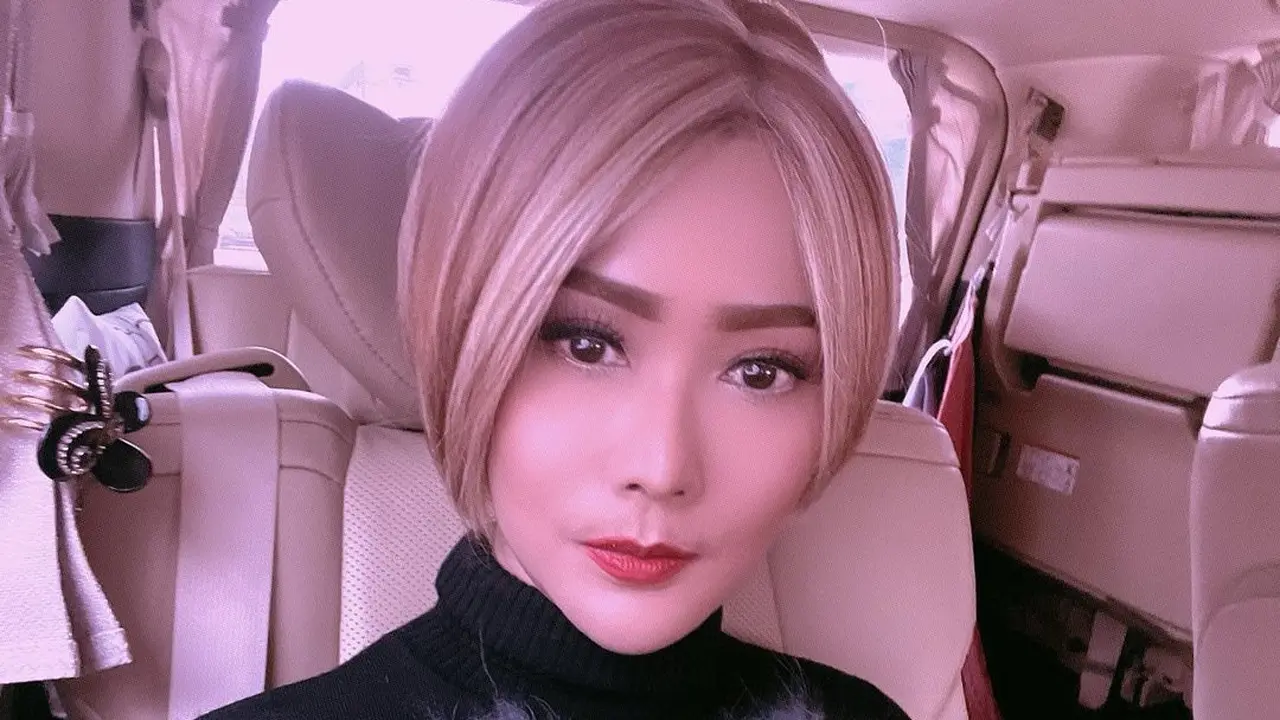 Inul Daratista Curhat Romantika Nyari Uang