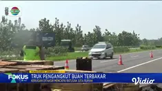 Simak informasi terkini dalam Fokus Pagi (30/06) dengan pilihan topik sebagai berikut, Mobil Bak Terbuka Terbakar, Aksi Penutupan Jalan Tol, Dua Pelaku Pencabulan Ditangkap, Misi Damai Presiden Jokowi ke Ukraina, Belasan Rumah Terbakar.