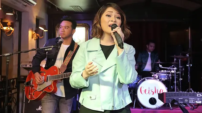 [Bintang] Regina Poetiray