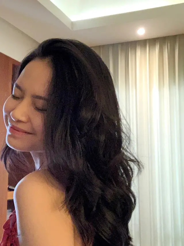 Makin Imut Ini 6 Potret Hanggini Dengan Gaya Rambut Pendek Entertainment 