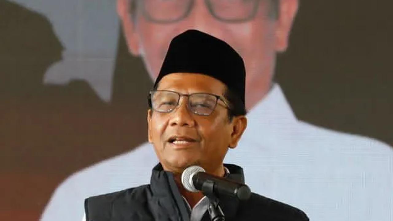 Guru Ngaji Curhat Honor Cuma Rp250 Ribu per Bulan, Mahfud Janji Naikkan Setara UMR