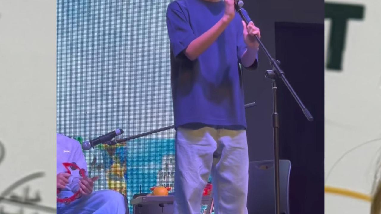 Noah Anak BCL Tampil Nyanyi di Sekolah Ramai Dipuji, Sang Ibu dan Ayah Sambung Kompak Hadir