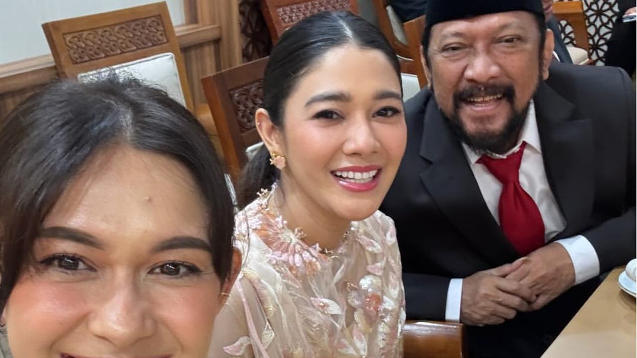 Potret Nana, Nasyilla dan Kenang Mirdad Dampingi Sang Ayah Dilantik Jadi Anggota DPR PAW