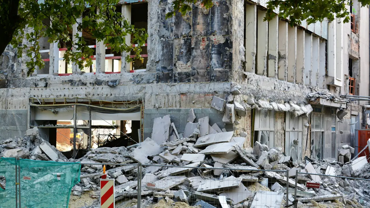 Ilustrasi Gempa (Unsplash/Carl Campbell)