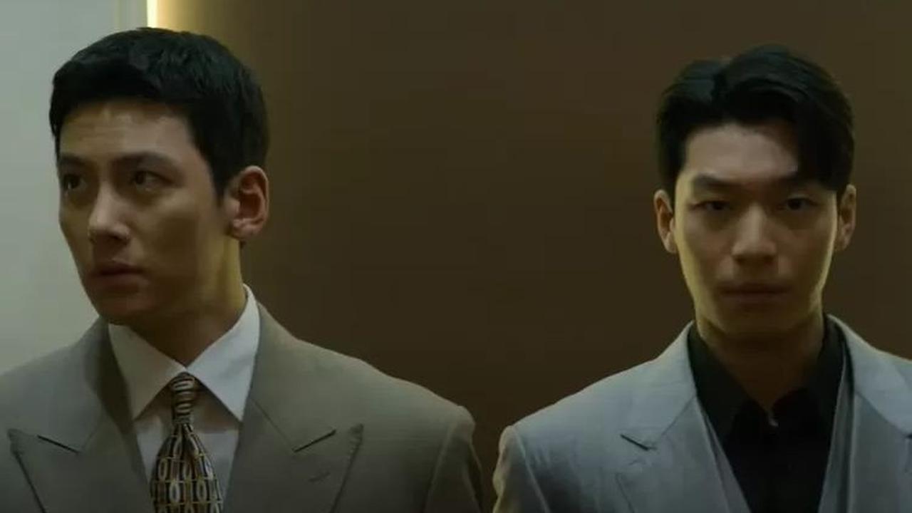 Sutradara Han Dong Wook menjelaskan bahwa The Worst of Evil tidak hanya tentang hubungan rumit antar manusia, tetapi juga tentang emosi yang meledak.