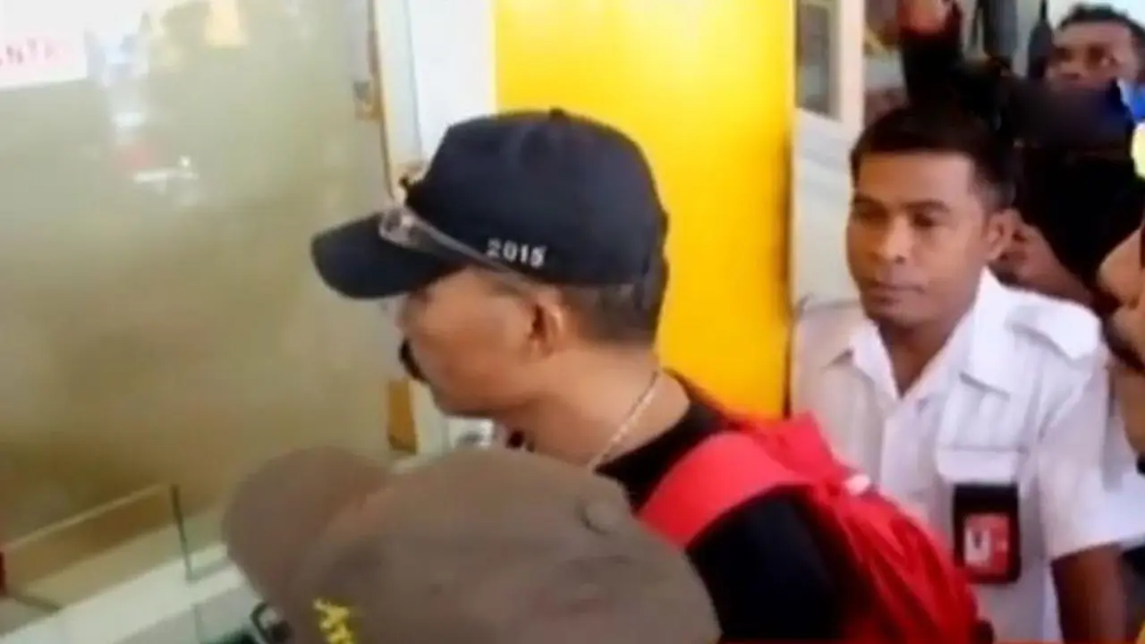 Segmen 1: Akibat Gamalama Meletus hingga Terduga Teroris Dibekuk