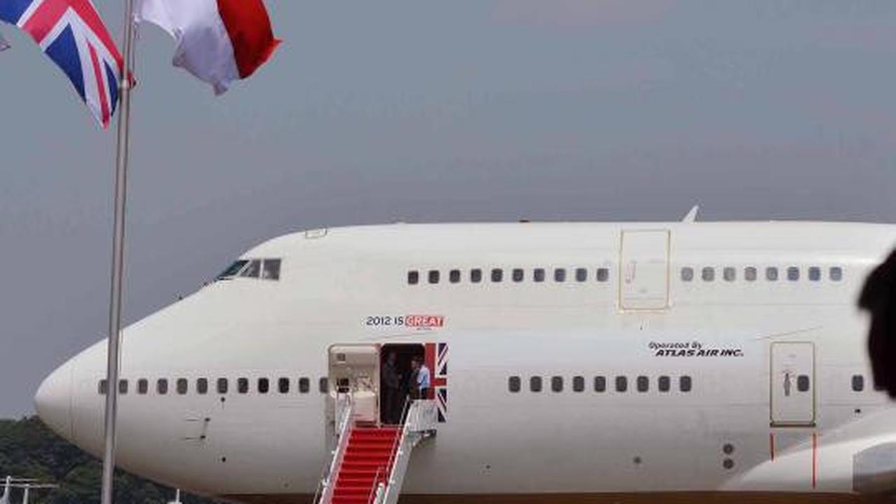 PM Cameron tiba di Jakarta