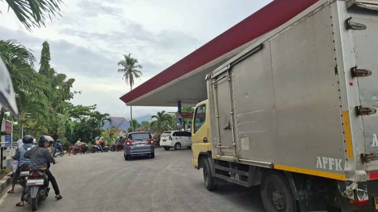 Terungkap! Pemprov Lampung Jamin Pasokan BBM Aman, Tak Ada Kelangkaan Meski Antrean Mengular