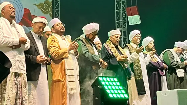 Tabligh Akbar Majelis Rasulullah SAW.