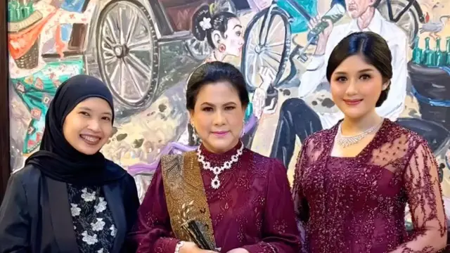 Erina Gudono, Iriana Jokowi, dan penata rias Mayrindra. (Foto: Dok. Instagram @mayrindra)