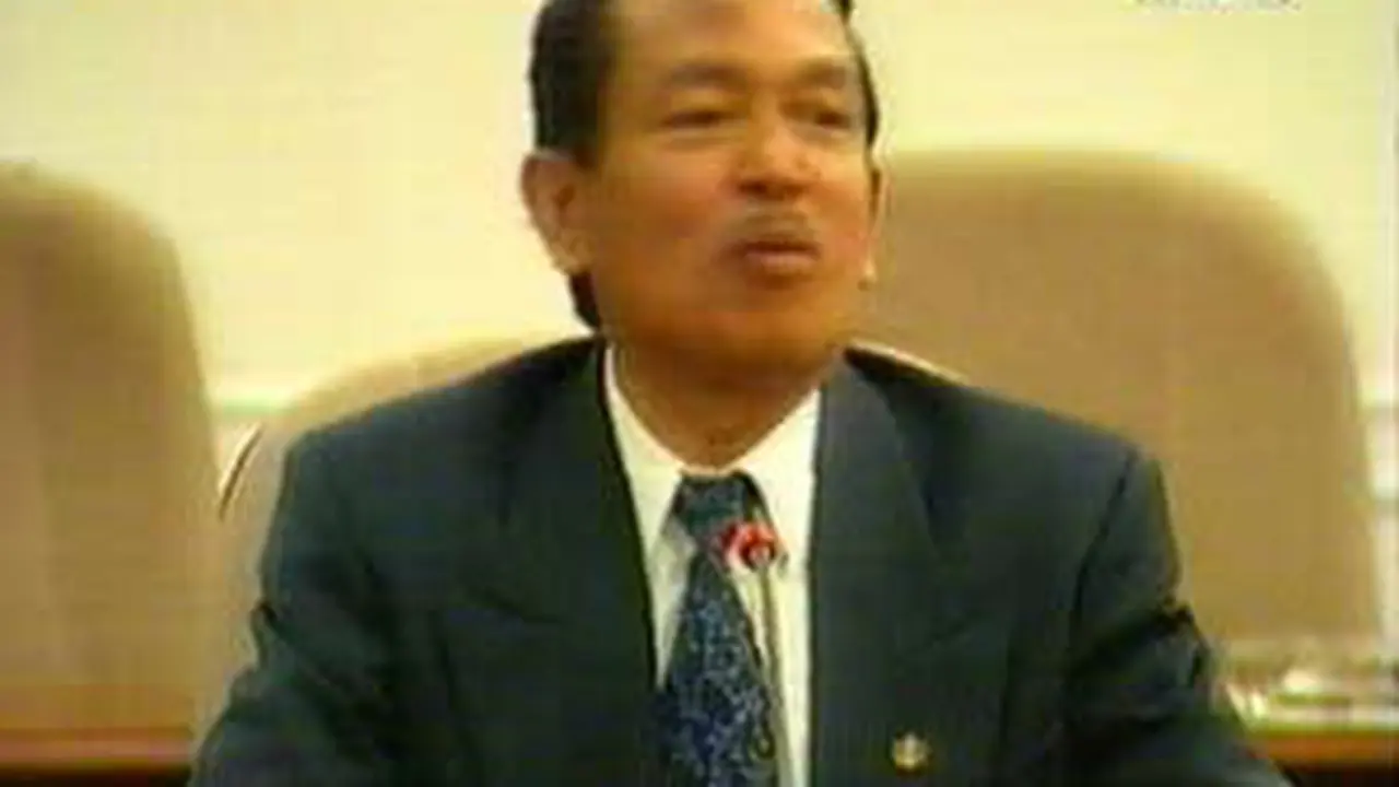 100101aUU BI.jpg