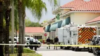 Insiden penembakan di Florida (10/6) menewaskan dua orang korban dan pelaku juga meninggal dunia. (Foto: Greg Lovett/AP)