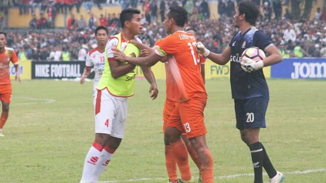 Sragen United vs Persis Solo