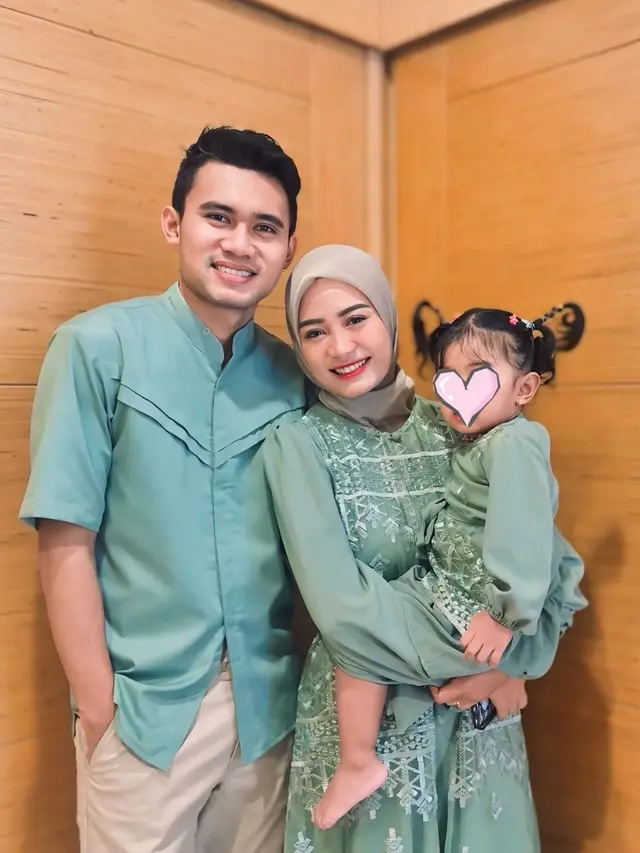 6 Potret Atlet Panahan Diananda Choirunisa di Luar Lapangan, Jadi Ibu Satu Anak