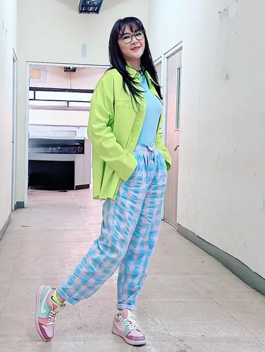 <p>[Instagram/uutpermatasari]</p>