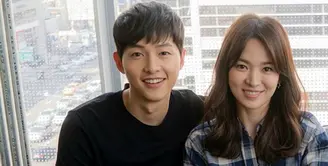 Kisah cinta Song Joong Ki  dan Song Hye Kyo tak pernah lepas dari perhatian publik. Terlebih dengan semakin dekatnya hari pernikahan mereka yang kabarnya akan berlangsung pada 31 Oktober 2017 nanti. (Instagram/allkdrama)