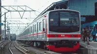 Ilustrasi KRL/Photo by Faisal Hanafi on Unsplash