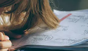 Tren di China, Siswa Makan Kertas Berisi Materi Pelajaran