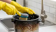 7 Cara Membersihkan Rice Cooker Berkerak yang Membandel Tanpa Merusak Lapisan