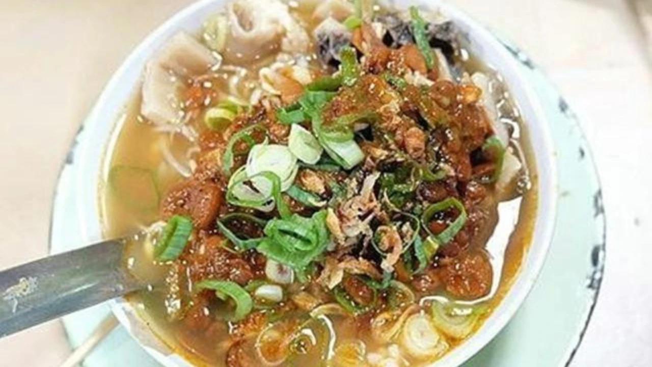 Jelajah Kuliner, Ada 8 Tempat Makan Soto Tauco di Tegal Terbaru & Terlezat 2025