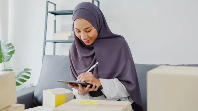 Ilustrasi Hijab Jilbab Syari (Sumber: freepik)