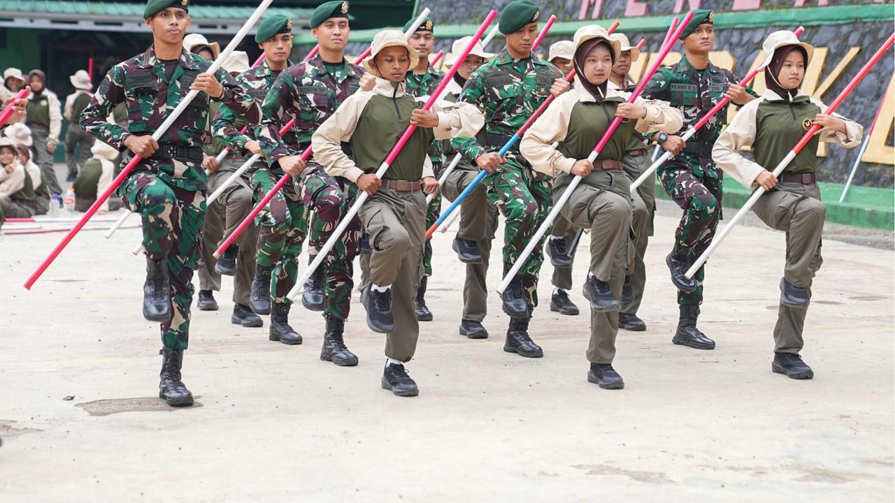 FOTO: Antusiasme Siswa SMK Ikuti Persami Bela Negara KKRI di Sanggabuana