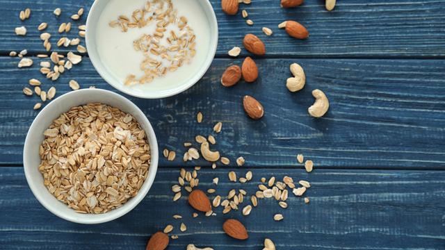 Oat (Pixel-Shot/Shutterstock)