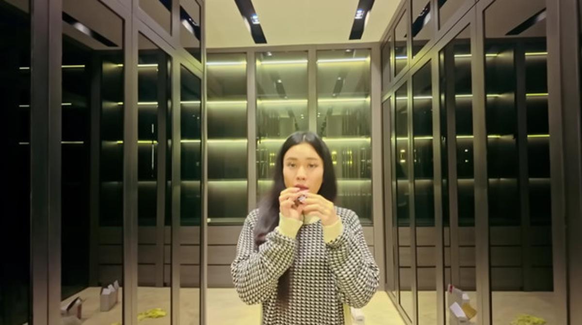 9 Potret Hunian Jessica Jane yang Terlihat Mewah, Perencanaan Detail dengan Konsep Modern