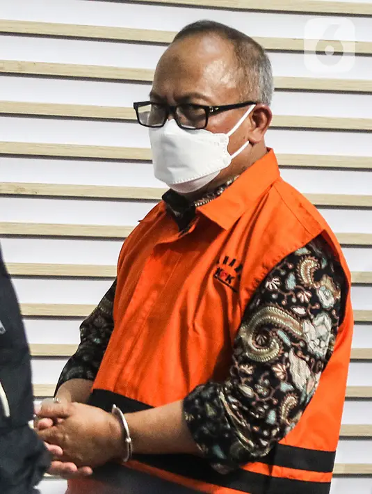 Kasdi Subagyono akan menjalani masa penahanan pertama selama 20 hari ke depan terhitung 11 Oktober sampai dengan 30 Oktober 2023. (Liputan6.com/Angga Yuniar)