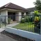 5 Bahan untuk Menutup Celah Pagar agar Ular Tidak Masuk Rumah, dari Kawat Kasa hingga Semen
