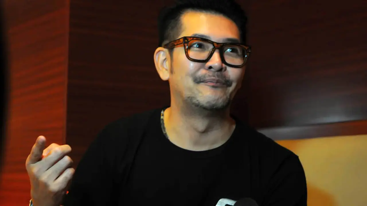 Ferry Salim