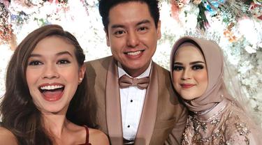 Sederet Selebriti Hadiri Resepsi Roger Danuarta Dan Cut Meyriska News Entertainment Fimela Com