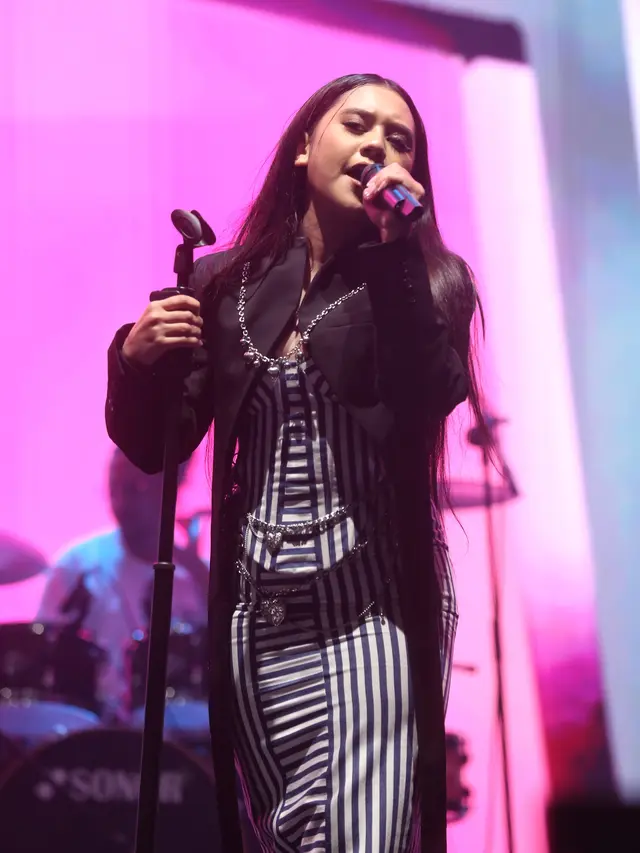Ziva Magnolya