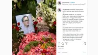 Barli Asmara dimakamkan di Pemakaman Muslim Kampung Jawa, Denpasar, Bali, Jumat (28/8/2020). (dok. Instagram @ aisyarif1965/https://www.instagram.com/p/CEalSYEhJyM/)