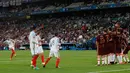 The Three Lions unggul lebih dulu lewat sepakan bebas Eric Dier, Stade Velodrome, Marseille, Prancis (12/6). Inggris dan Rusia bermain imbang 1-1 di laga perdana Grup B Euro 2016. (Reuters/ Jason Cairnduff)