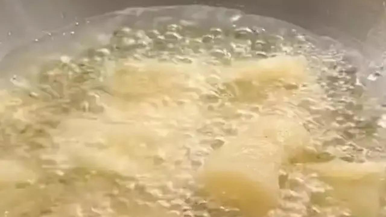 Cara Menggoreng Singkong Agar Renyah dan Gurih, Rahasia Kelezatan yang Harus Kamu Coba
