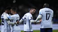 Pemain Al Hilal merayakan kemenangan atas Flamengo pada semifinal Piala Dunia Antarklub 2023 di Ibnu Batouta Stadium, Tangier, Maroko, Rabu (8/2/2023) dini hari WIB. (AP/Manu Fernandez)