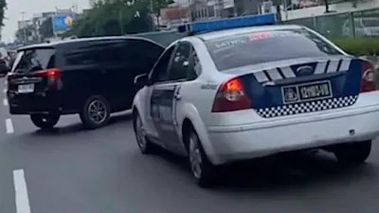 Tak Bawa KTP, Penumpang Wanita Mobil Calya Ugal-ugalan Lawan Arah di Gunung Sahari Dilimpahkan ke Reskrim
