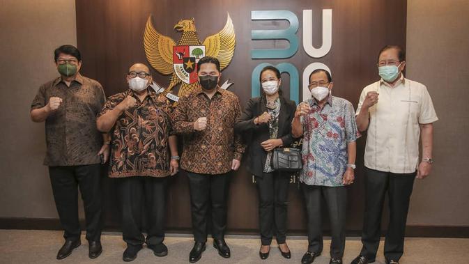 Erick Thohir reuni bersama para mantan Menteri BUMN di kantornya, Selasa (2/3/2021) (dok: @erickthohir)