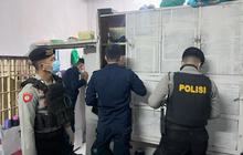 Senjata Tajam hingga Belasan Paku Ditemukan di Sel Napi Lapas Subang